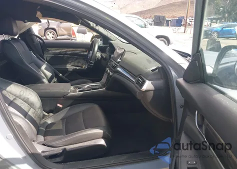 2022 Honda Accord Hybrid Sport из США, поврежденный, VIN 1HGCV3F22NA004854